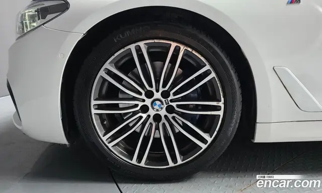 BMW 5 серия 2019 2.0 автомат (гидро), миниатюра 5 BMW 5 серия 2019 2.0 автомат (гидро), миниатюра 5