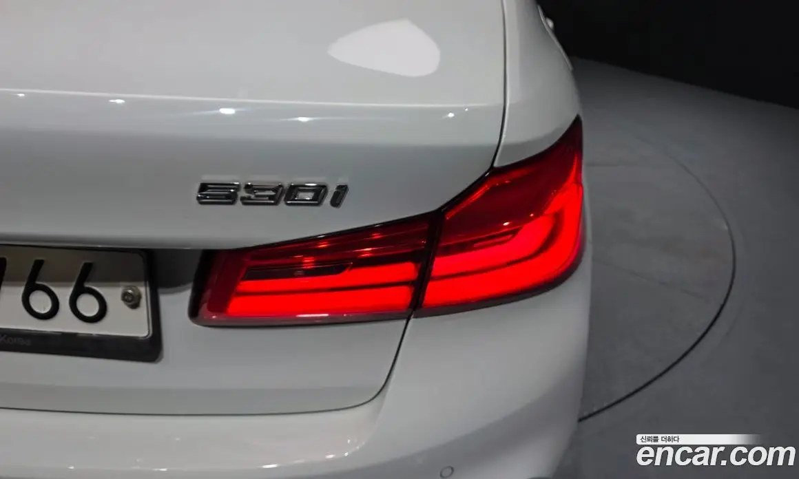BMW 5 серия 2019 2.0 автомат (гидро), фото 9 BMW 5 серия 2019 2.0 автомат (гидро), фото 9