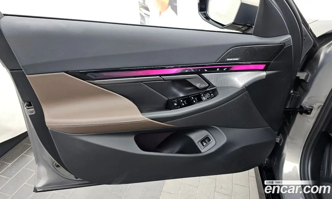 BMW 5 серия 2025 2.0 автомат (гидро), фото 14 BMW 5 серия 2025 2.0 автомат (гидро), фото 14
