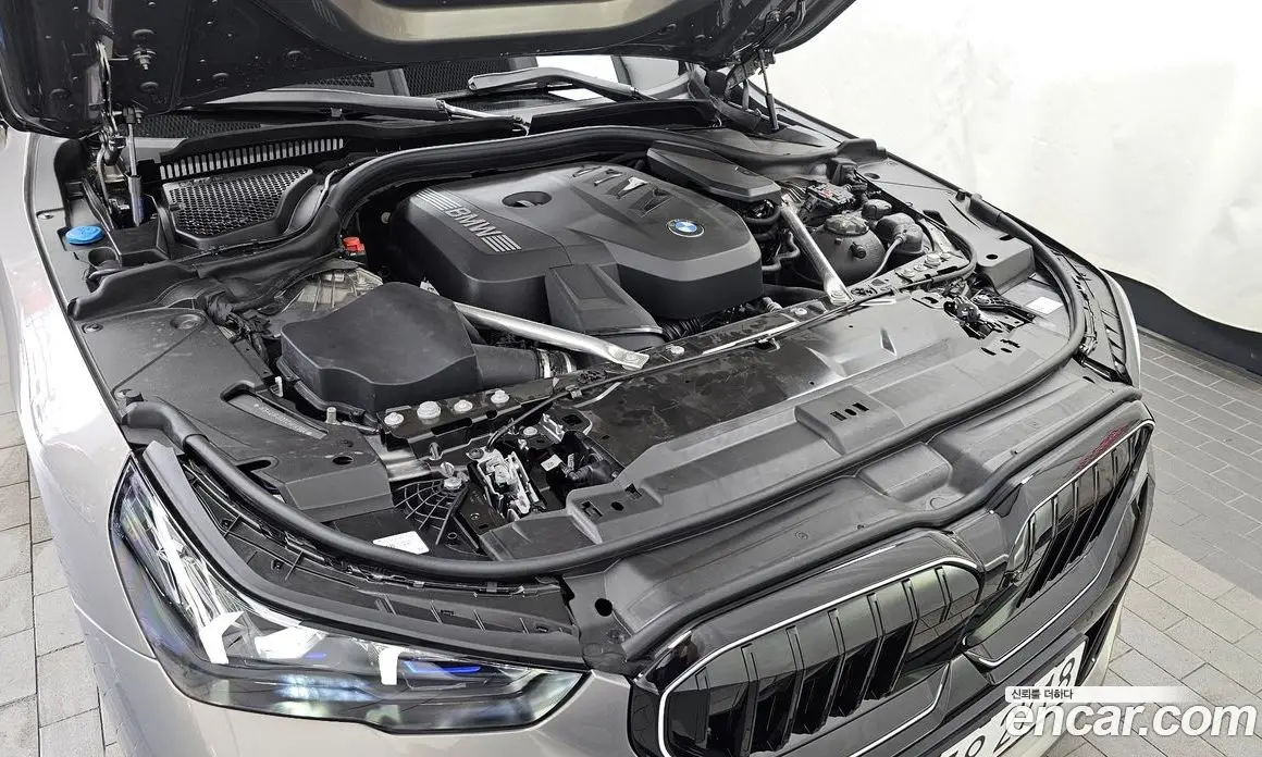 BMW 5 серия 2025 2.0 автомат (гидро), фото 6 BMW 5 серия 2025 2.0 автомат (гидро), фото 6