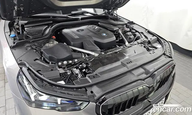 BMW 5 серия 2025 2.0 автомат (гидро), миниатюра 6 BMW 5 серия 2025 2.0 автомат (гидро), миниатюра 6
