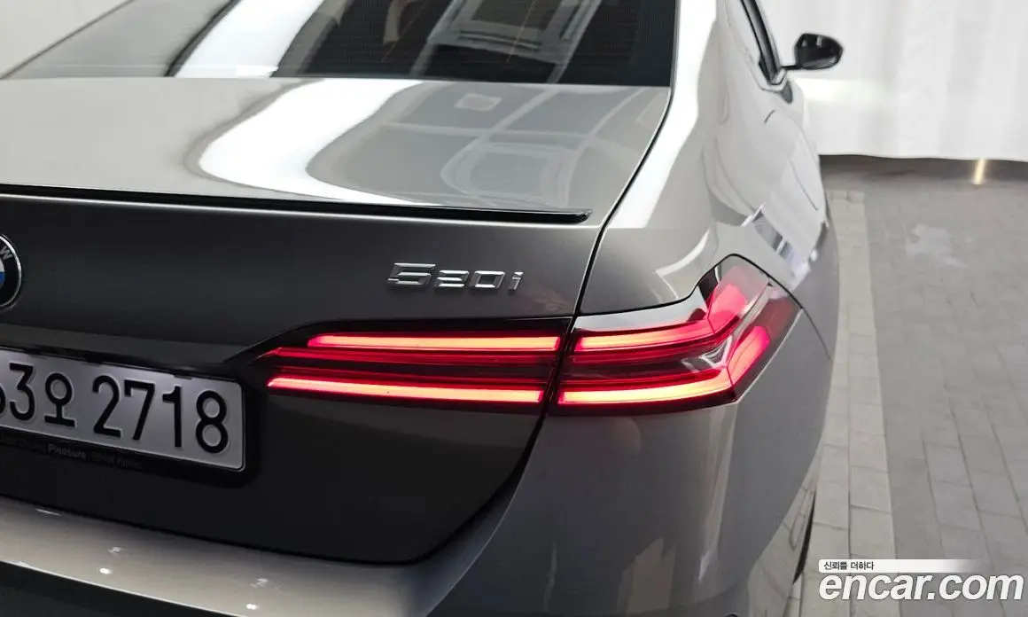 BMW 5 серия 2025 2.0 автомат (гидро), фото 9 BMW 5 серия 2025 2.0 автомат (гидро), фото 9
