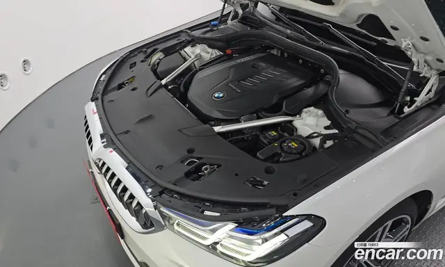 BMW 6 серия 2023 3.0 автомат (гидро), миниатюра 6 BMW 6 серия 2023 3.0 автомат (гидро), миниатюра 6