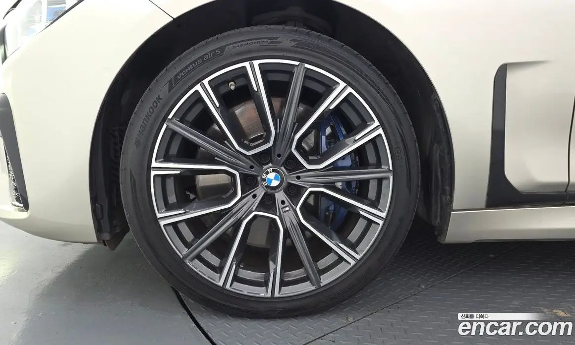 BMW 7 серия 2019 3.0 автомат (гидро), фото 5 BMW 7 серия 2019 3.0 автомат (гидро), фото 5