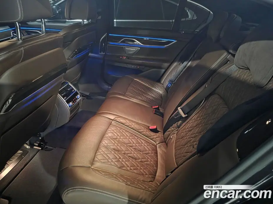 BMW 7 серия 2021 3.0 автомат (гидро), фото 10 BMW 7 серия 2021 3.0 автомат (гидро), фото 10