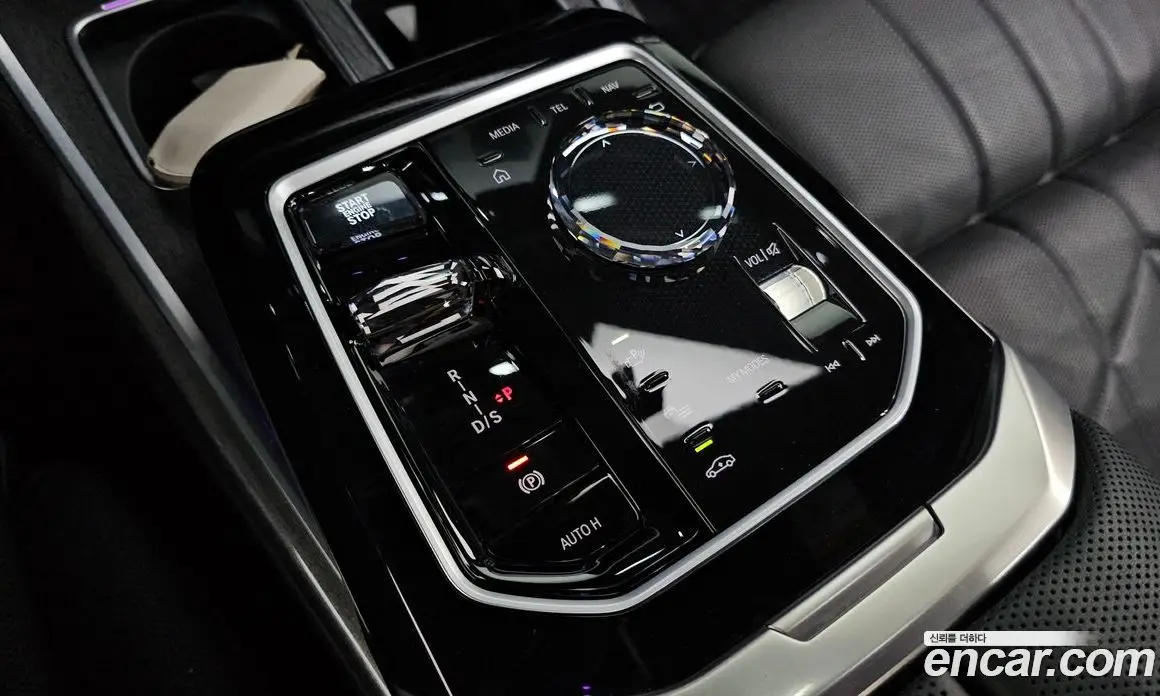 BMW 7 серия 2024 3.0 автомат (гидро), фото 12 BMW 7 серия 2024 3.0 автомат (гидро), фото 12