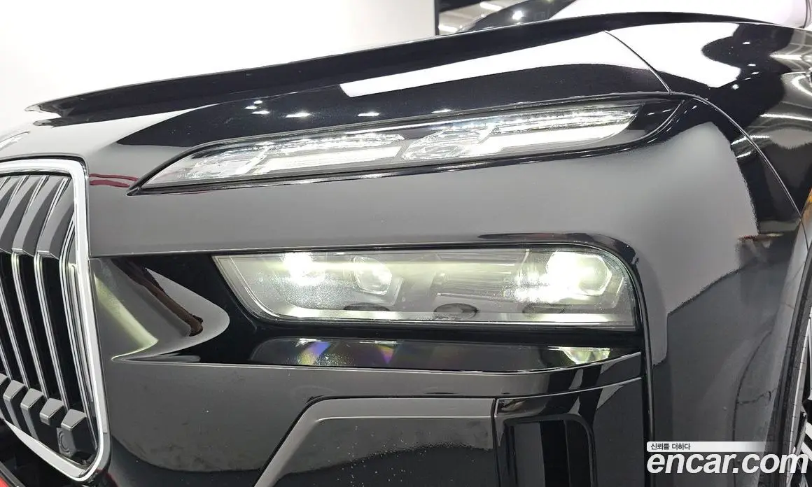 BMW 7 серия 2024 3.0 автомат (гидро), фото 8 BMW 7 серия 2024 3.0 автомат (гидро), фото 8