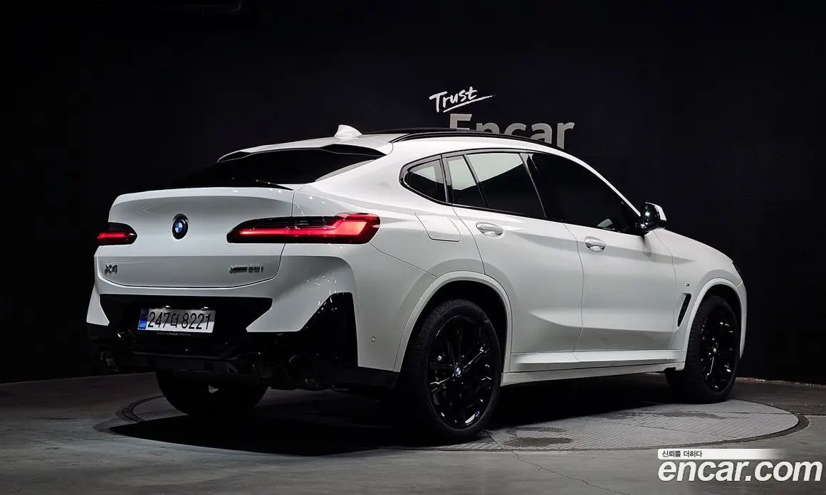 BMW X4 2025 2.0 автомат (гидро), фото 2 BMW X4 2025 2.0 автомат (гидро), фото 2