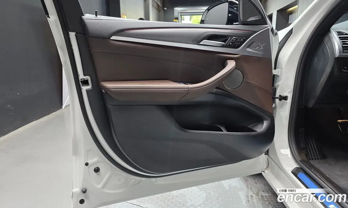 BMW X4 2025 2.0 автомат (гидро), фото 14 BMW X4 2025 2.0 автомат (гидро), фото 14