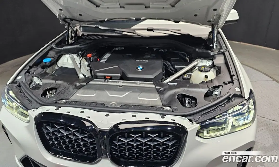 BMW X4 2025 2.0 автомат (гидро), фото 6 BMW X4 2025 2.0 автомат (гидро), фото 6