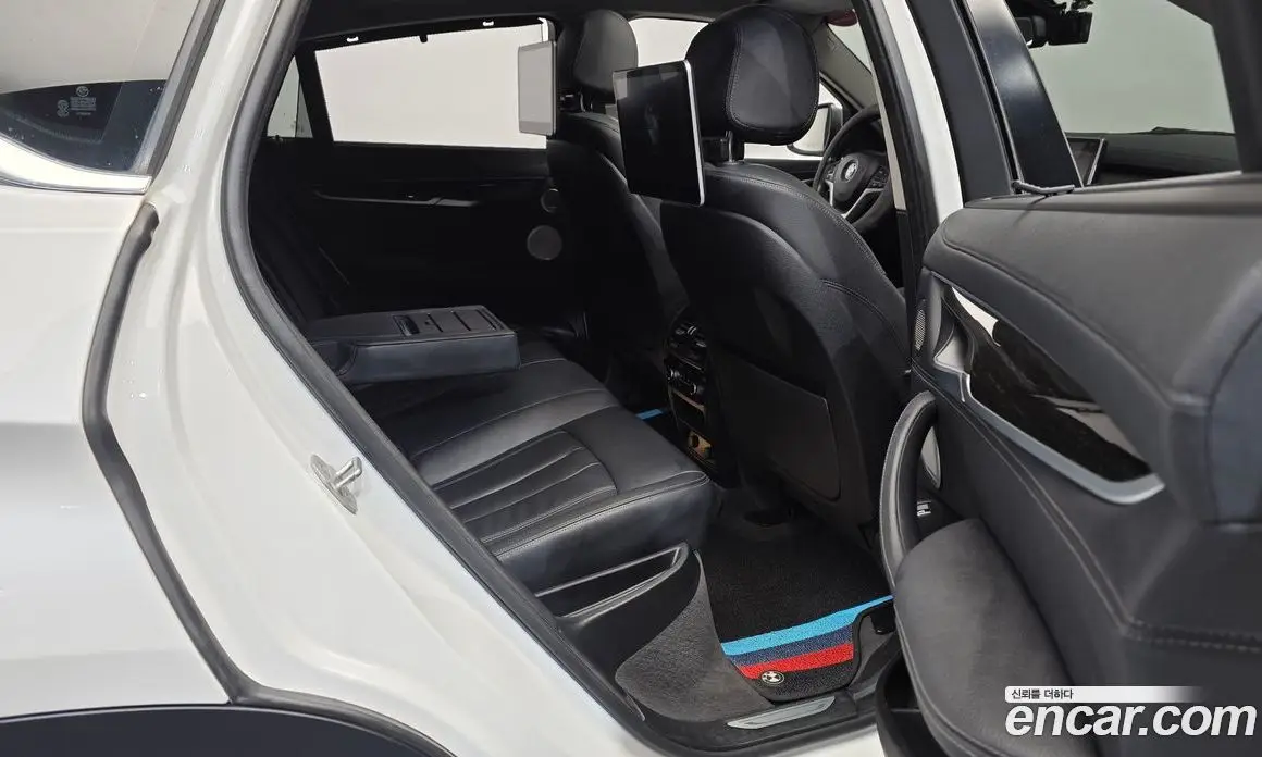 BMW X6 2017 3.0 автомат (гидро), фото 18