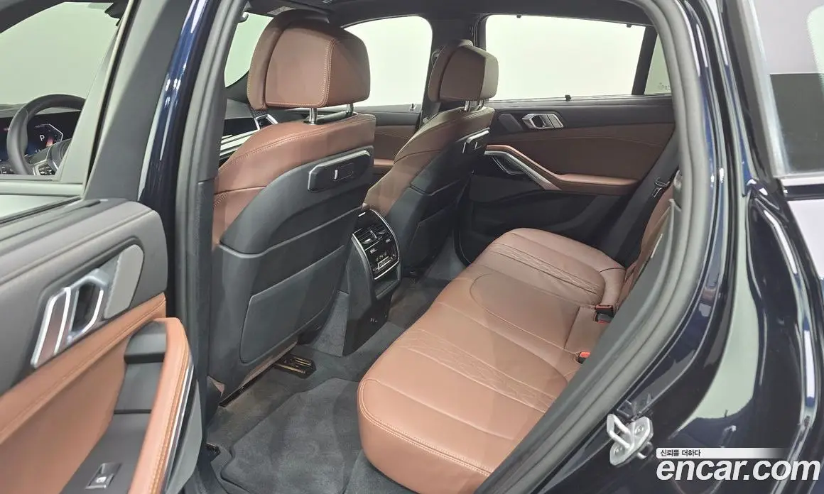 BMW X6 2025 3.0 автомат (гидро), фото 17 BMW X6 2025 3.0 автомат (гидро), фото 17