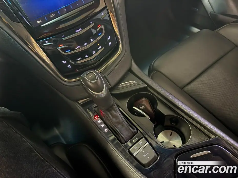 Cadillac CTS 2015 2.0 автомат (гидро), фото 14 Cadillac CTS 2015 2.0 автомат (гидро), фото 14