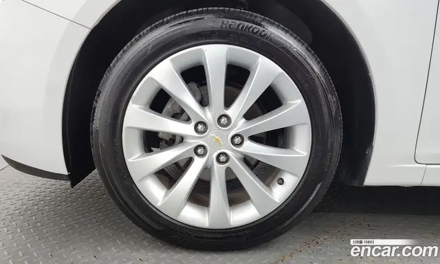 Chevrolet Cruze 2016 1.4 автомат (гидро), миниатюра 5