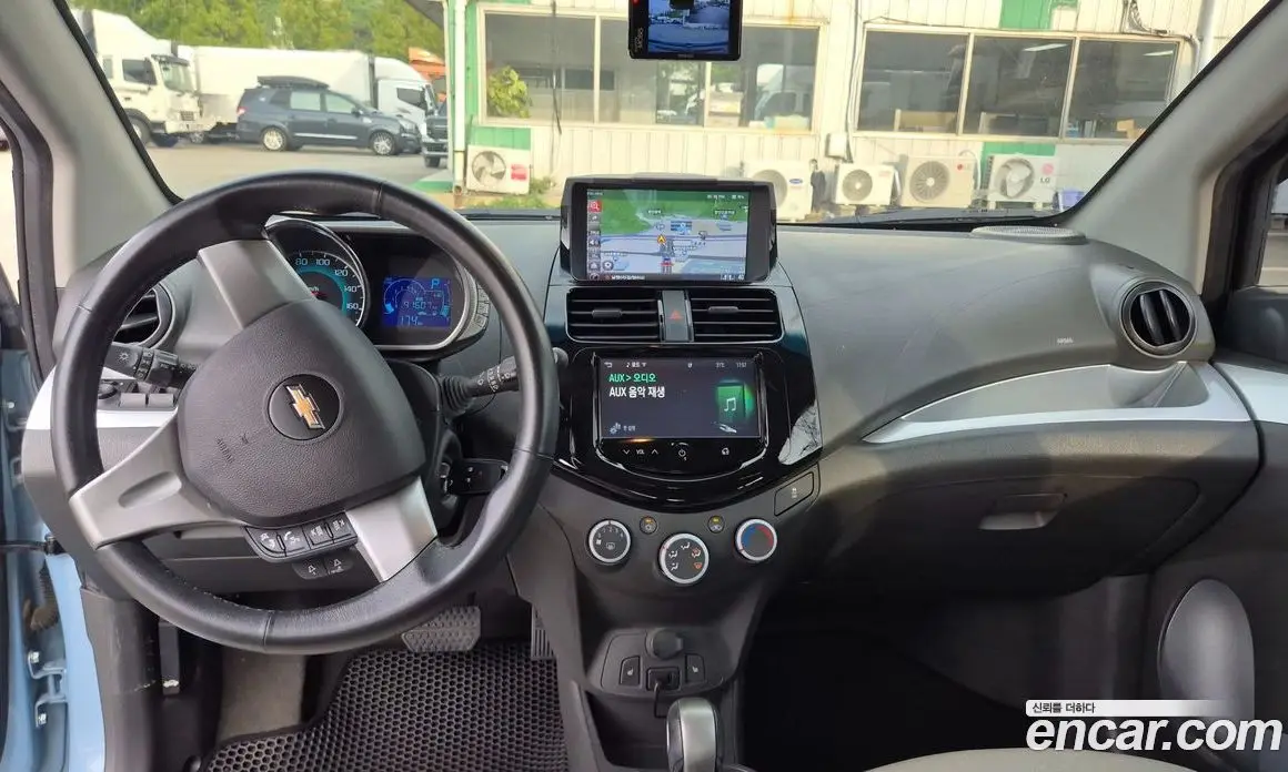 Chevrolet Spark 2014 1.0 автомат (гидро), фото 13