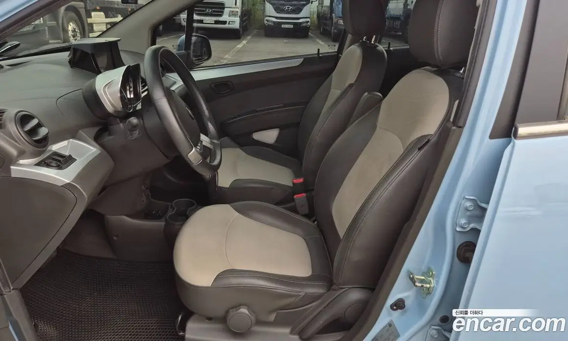 Chevrolet Spark 2014 1.0 автомат (гидро), фото 9