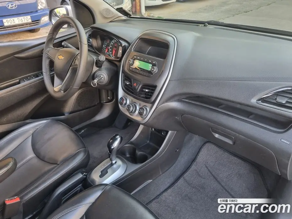 Chevrolet Spark 2015 1.0 автомат (гидро), фото 15