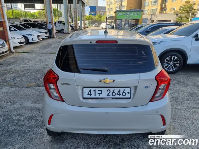 Chevrolet Spark 2015 1.0 автомат (гидро), миниатюра 4