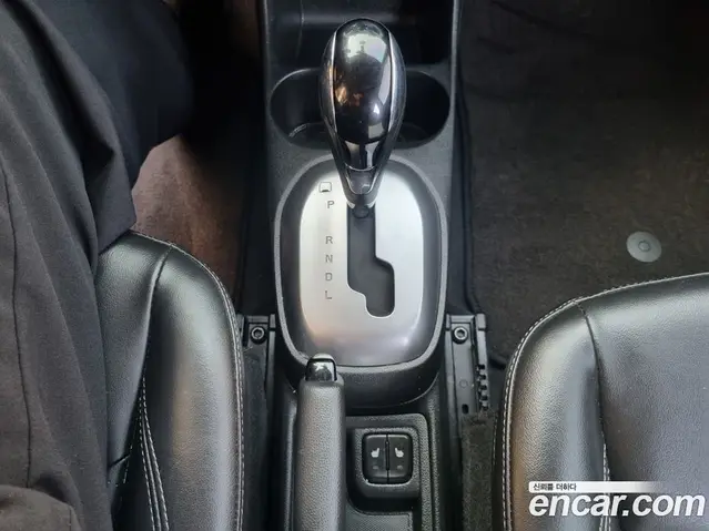Chevrolet Spark 2015 1.0 автомат (гидро), миниатюра 9