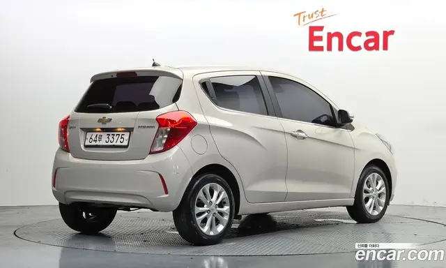 Chevrolet Spark 2018 1.0 автомат (гидро), миниатюра 2