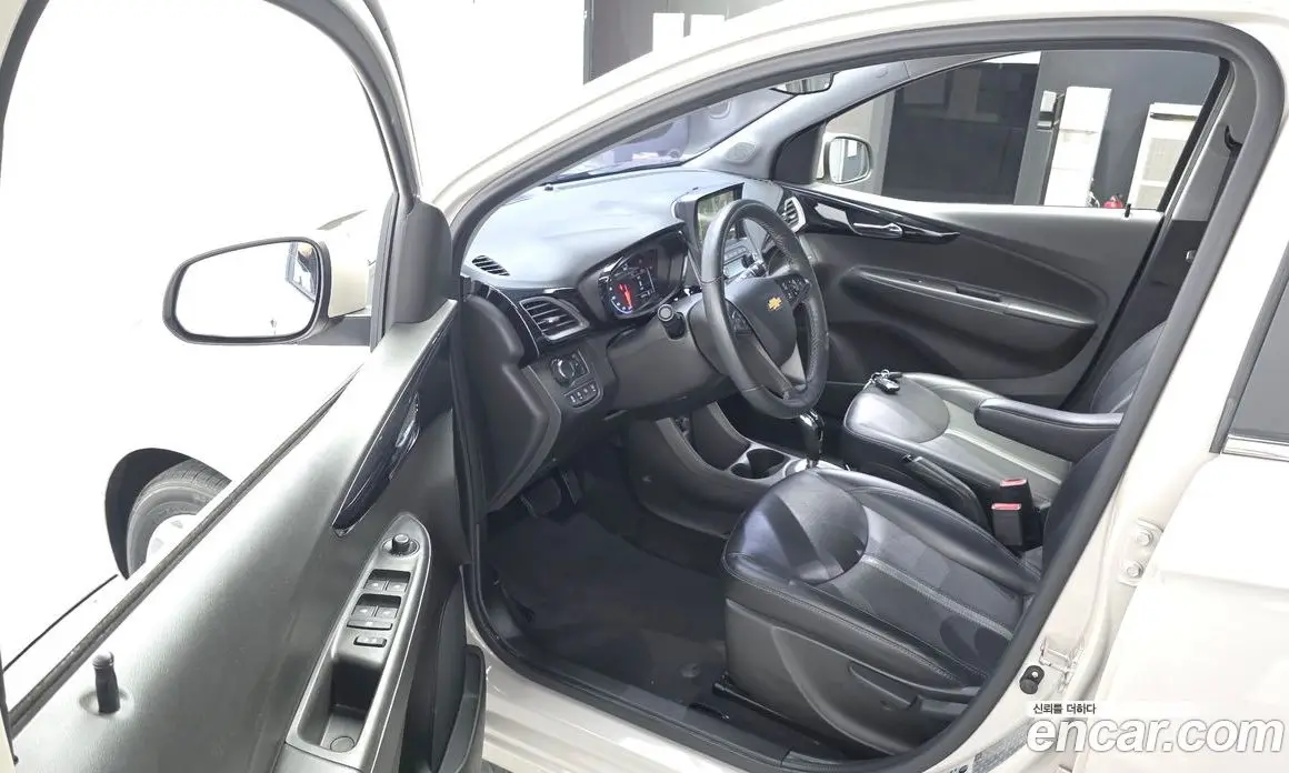 Chevrolet Spark 2018 1.0 автомат (гидро), фото 13