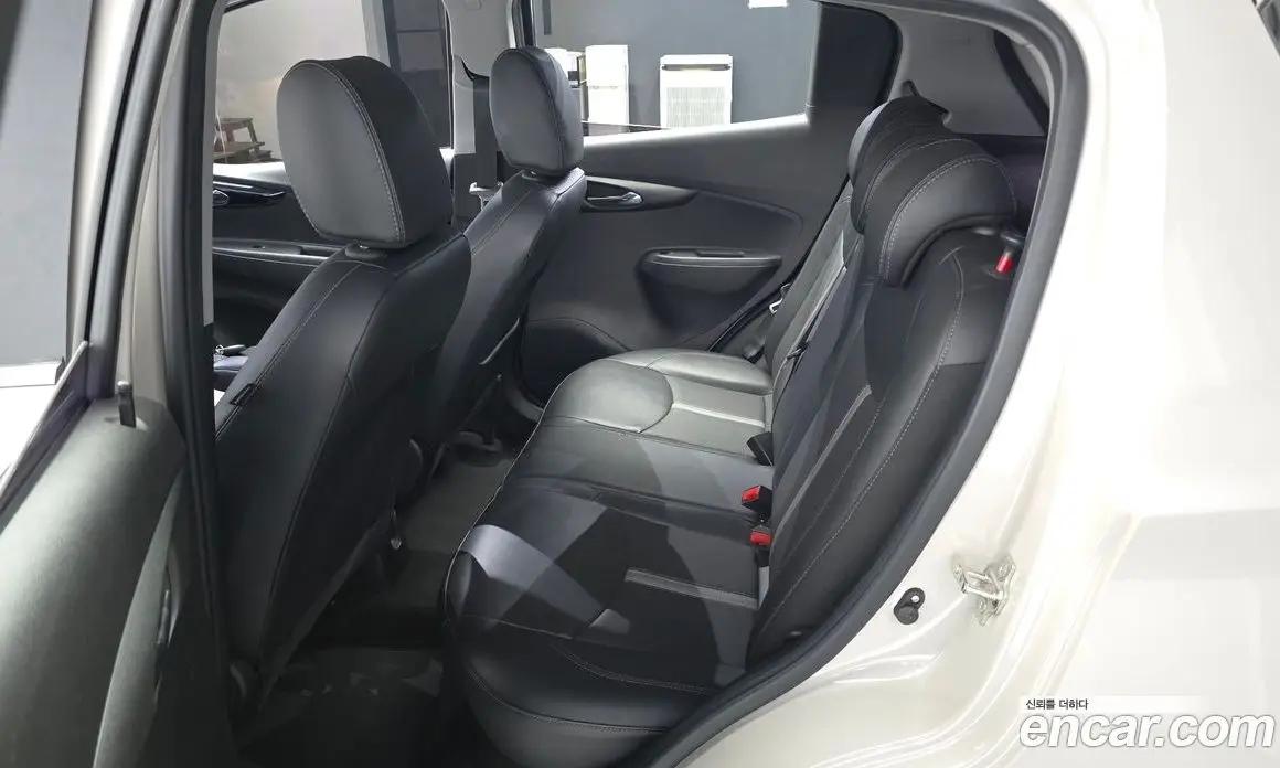 Chevrolet Spark 2018 1.0 автомат (гидро), фото 17