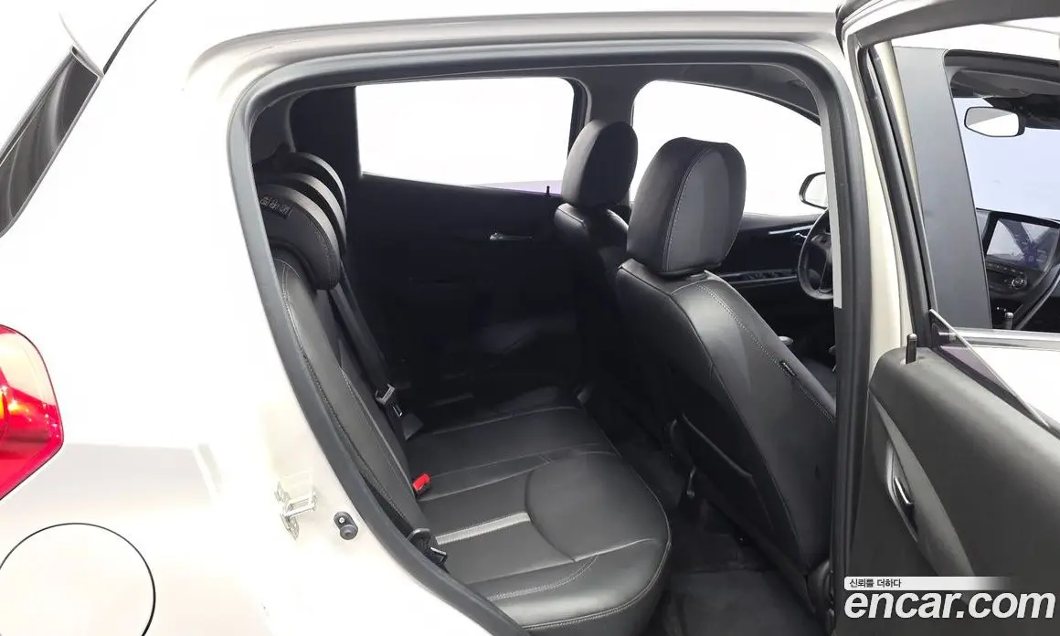 Chevrolet Spark 2018 1.0 автомат (гидро), фото 18