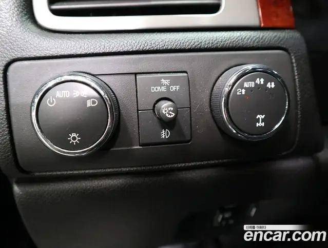 Chevrolet Surburban 2013 5.3 автомат (гидро), миниатюра 12