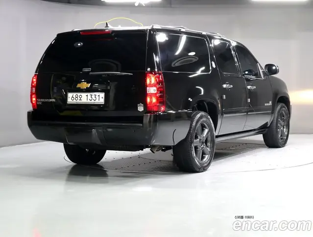 Chevrolet Surburban 2013 5.3 автомат (гидро), миниатюра 3 Chevrolet Surburban 2013 5.3 автомат (гидро), миниатюра 3