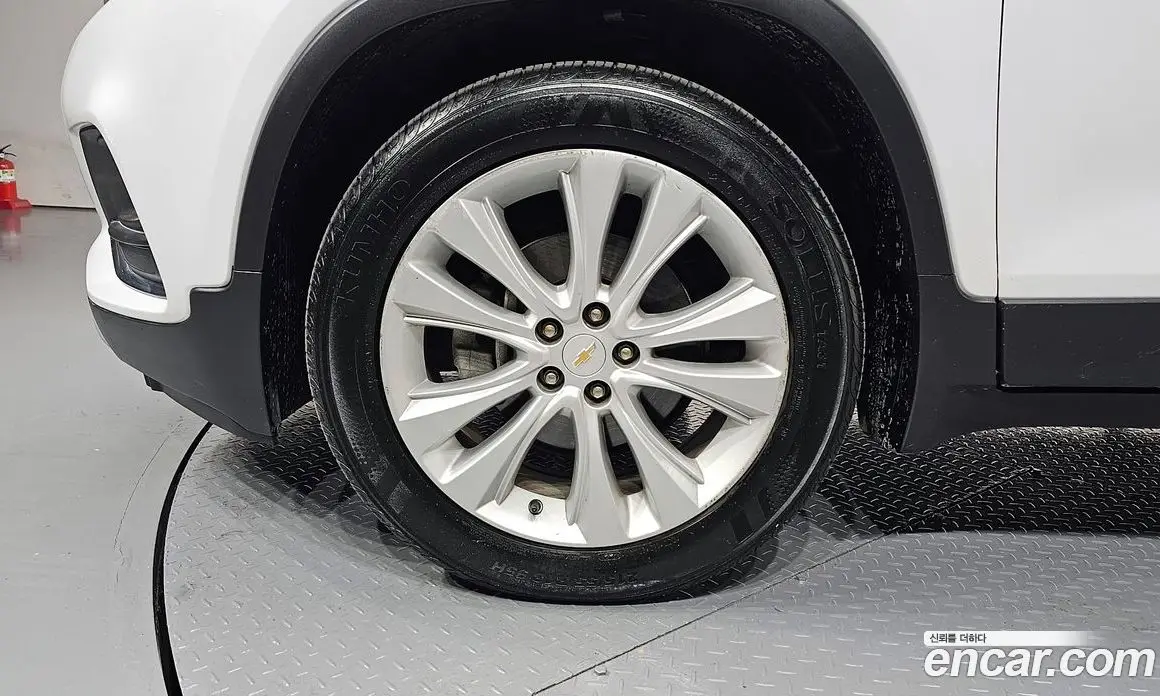 Chevrolet Trax 2016 1.4 автомат (гидро), фото 5