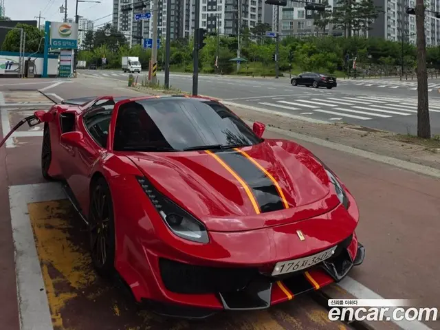 Ferrari 488, 2016, 41 500 км Ferrari 488, 2016, 41 500 км