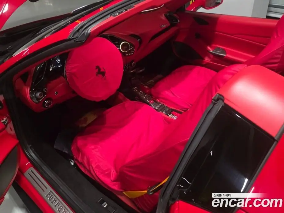 Ferrari 488 2016 3.9 автомат (гидро), фото 11 Ferrari 488 2016 3.9 автомат (гидро), фото 11