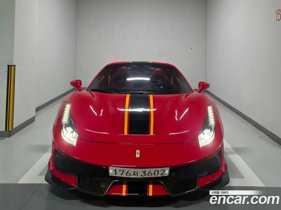 Ferrari 488 2016 3.9 автомат (гидро), фото 17 Ferrari 488 2016 3.9 автомат (гидро), фото 17