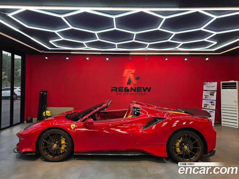 Ferrari 488 2016 3.9 автомат (гидро), фото 4 Ferrari 488 2016 3.9 автомат (гидро), фото 4