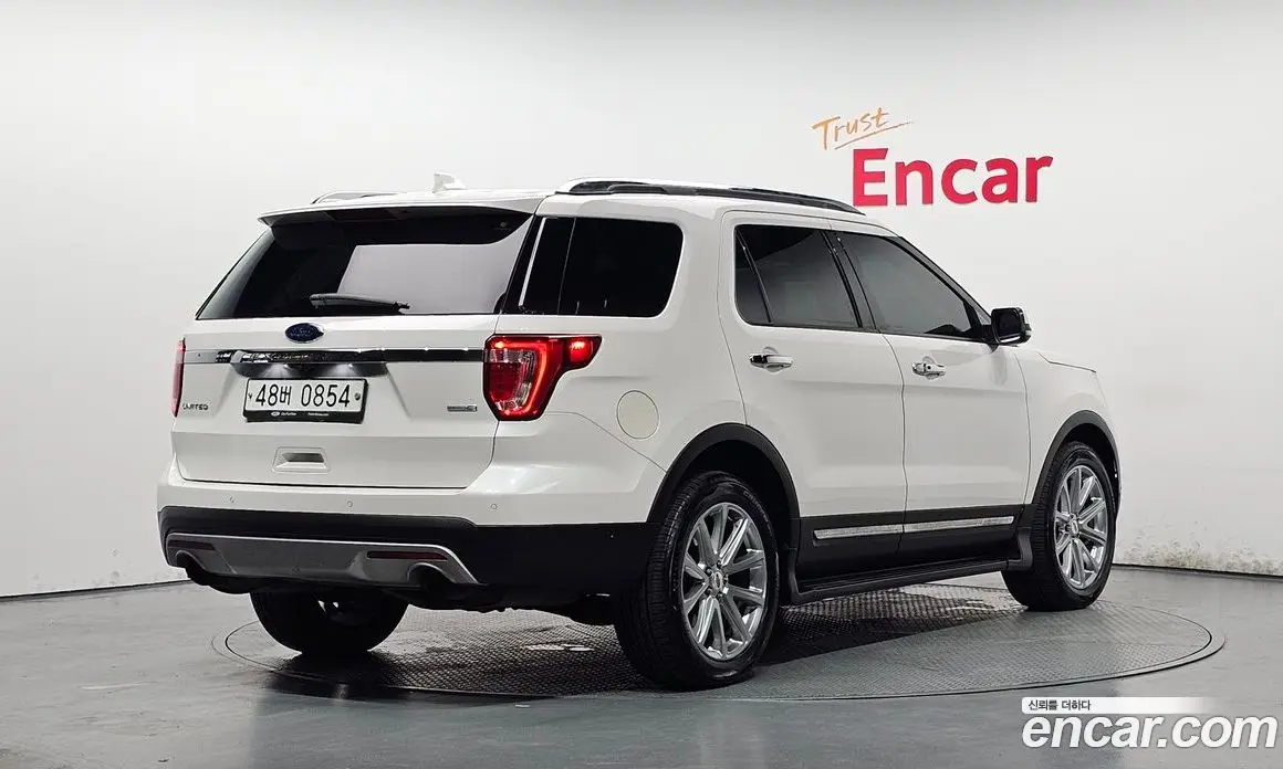 Ford Explorer 2016 2.3 автомат (гидро), фото 2 Ford Explorer 2016 2.3 автомат (гидро), фото 2