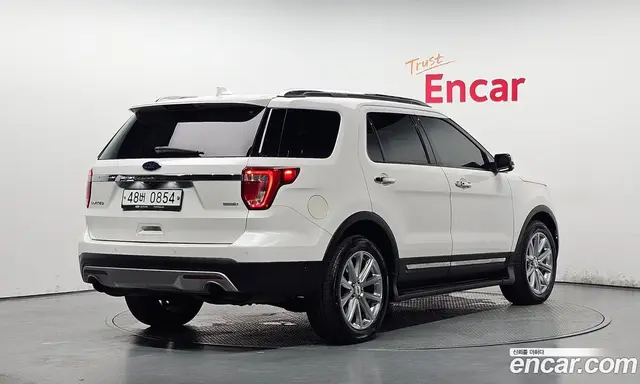 Ford Explorer 2016 2.3 автомат (гидро), миниатюра 2 Ford Explorer 2016 2.3 автомат (гидро), миниатюра 2