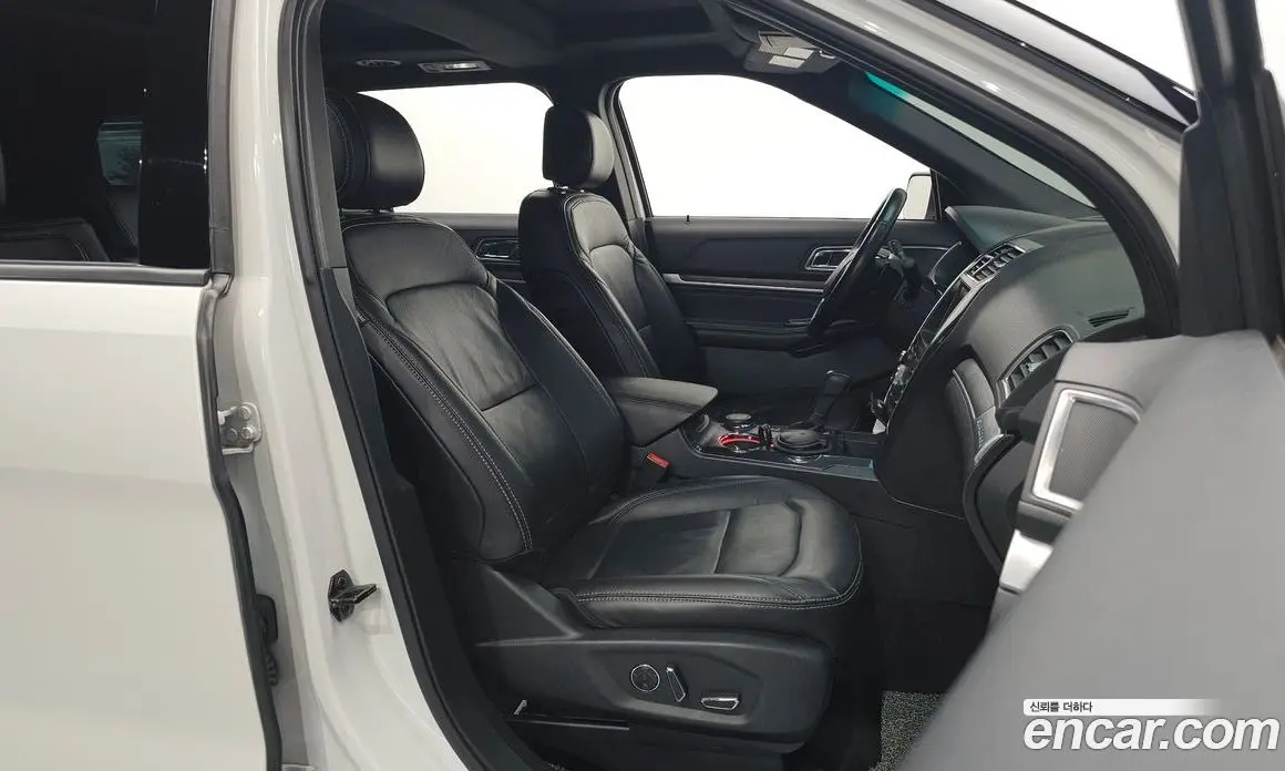 Ford Explorer 2016 2.3 автомат (гидро), фото 10 Ford Explorer 2016 2.3 автомат (гидро), фото 10
