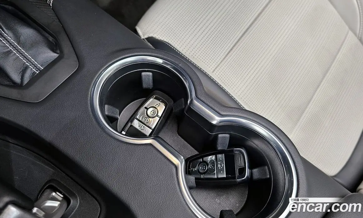 Ford Mustang 2024 2.3 автомат (гидро), фото 20