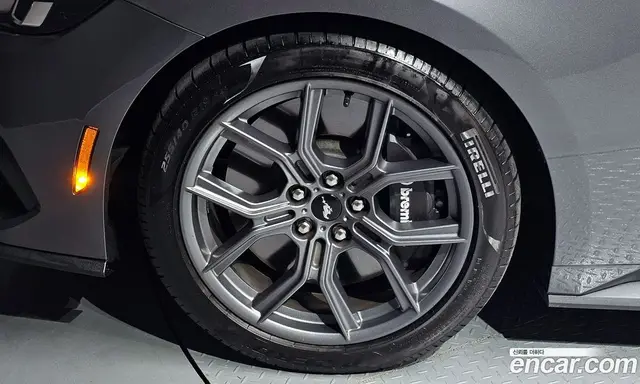 Ford Mustang 2024 2.3 автомат (гидро), миниатюра 5
