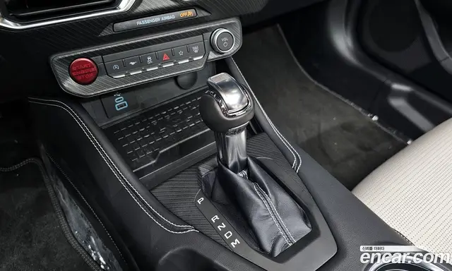 Ford Mustang 2024 2.3 автомат (гидро), миниатюра 9