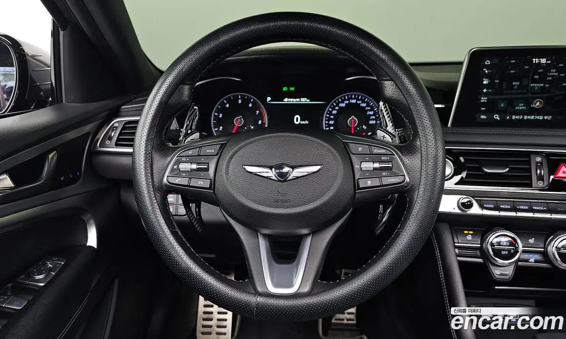 Genesis G70 2018 2.0 автомат (гидро), фото 18 Genesis G70 2018 2.0 автомат (гидро), фото 18