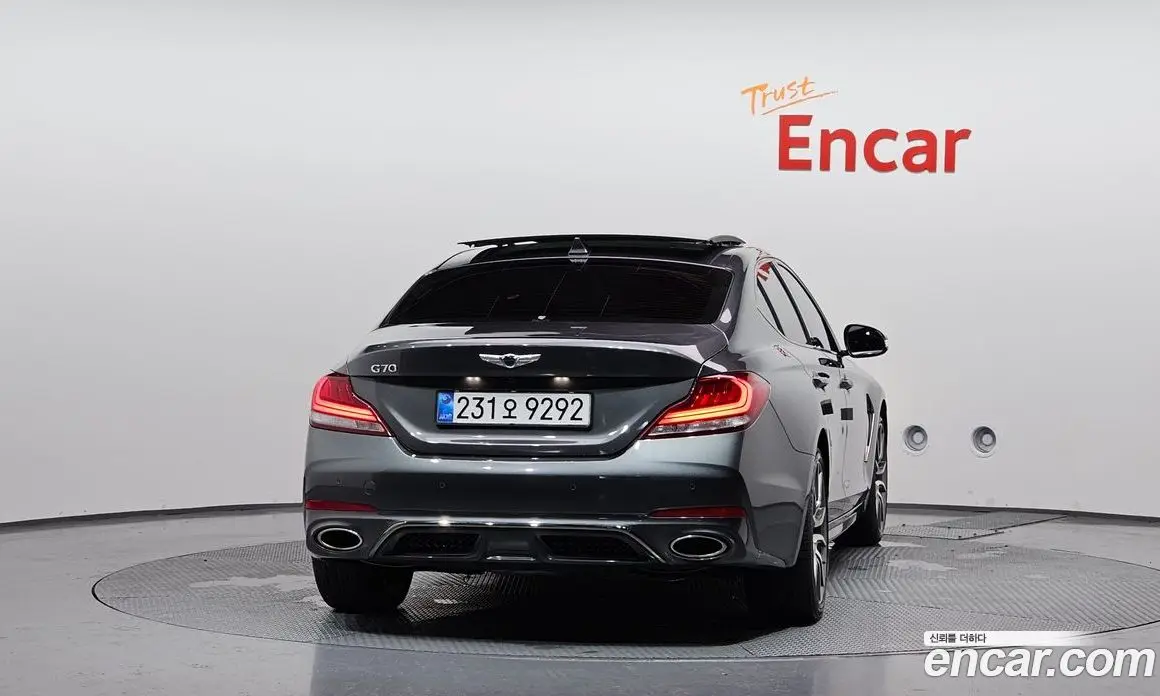 Genesis G70 2018 2.0 автомат (гидро), фото 3 Genesis G70 2018 2.0 автомат (гидро), фото 3