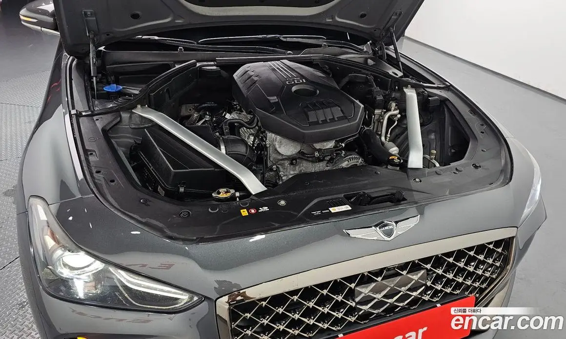 Genesis G70 2018 2.0 автомат (гидро), фото 5 Genesis G70 2018 2.0 автомат (гидро), фото 5