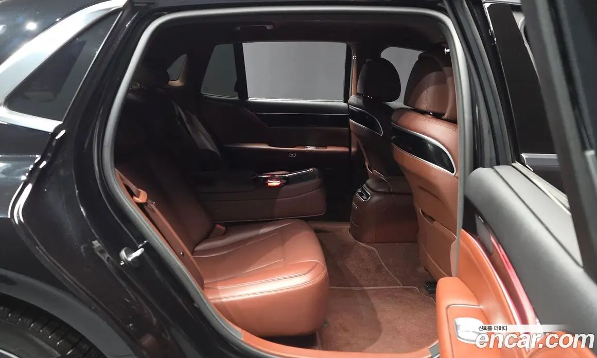 Genesis G90 2022 3.5 автомат (гидро), фото 12 Genesis G90 2022 3.5 автомат (гидро), фото 12
