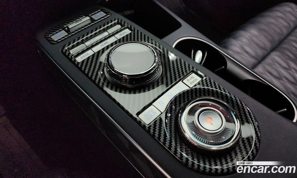 Genesis GV70 2021 3.5 автомат (гидро), фото 12 Genesis GV70 2021 3.5 автомат (гидро), фото 12