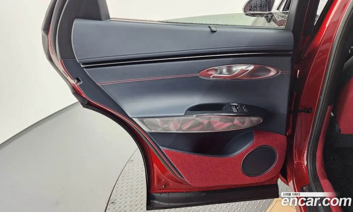 Genesis GV70 2021 3.5 автомат (гидро), фото 15 Genesis GV70 2021 3.5 автомат (гидро), фото 15