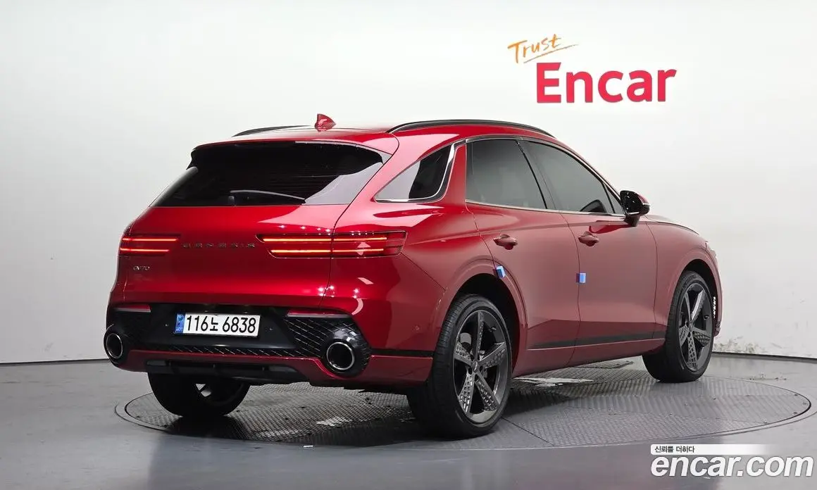 Genesis GV70 2021 2.5 автомат (гидро), фото 2 Genesis GV70 2021 2.5 автомат (гидро), фото 2