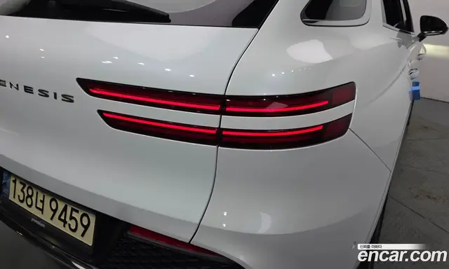 Genesis GV70 2021 2.5 автомат (гидро), миниатюра 9 Genesis GV70 2021 2.5 автомат (гидро), миниатюра 9