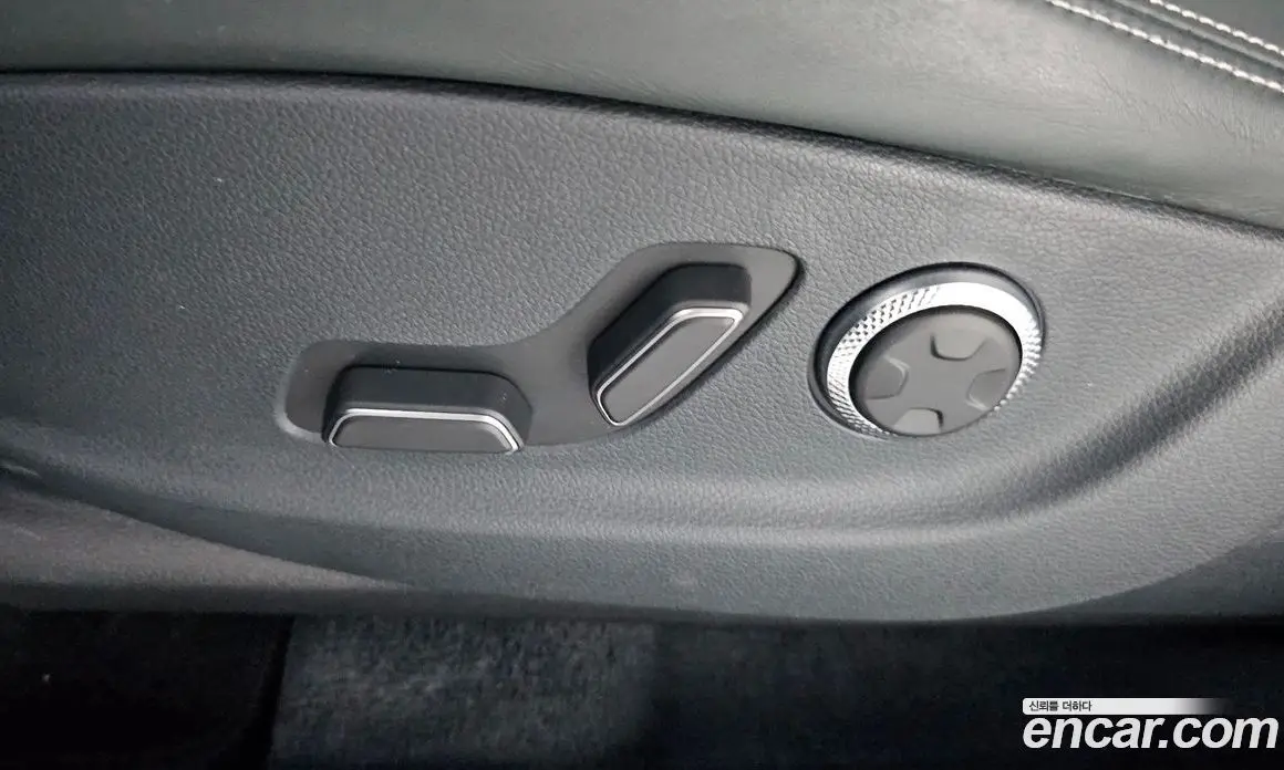 Genesis GV70 2022 0.1 автомат (гидро), фото 20 Genesis GV70 2022 0.1 автомат (гидро), фото 20