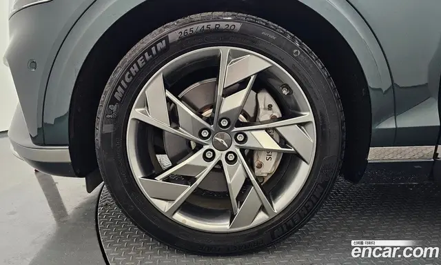 Genesis GV70 2022 0.1 автомат (гидро), миниатюра 4 Genesis GV70 2022 0.1 автомат (гидро), миниатюра 4